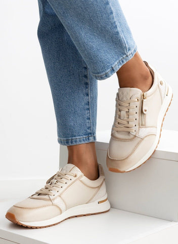 Sneakers με ανάγλυφο pattern Xti 143202 - Μπεζ - thefashionproject.gr - Xti Footwear