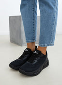 Sneakers με διάτρητο σχέδιο Xti 143380 - Μαύρο - thefashionproject.gr - Xti Footwear