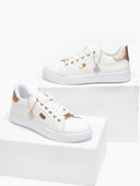 Sneakers με pattern και charm - Λευκό/Χαλκό - thefashionproject.gr - PLATO