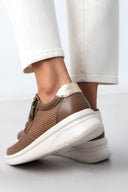 Sneakers με print Xti 143366 - Τάουπε - thefashionproject.gr - Xti Footwear