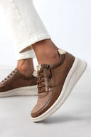 Sneakers με print Xti 143366 - Τάουπε - thefashionproject.gr - Xti Footwear