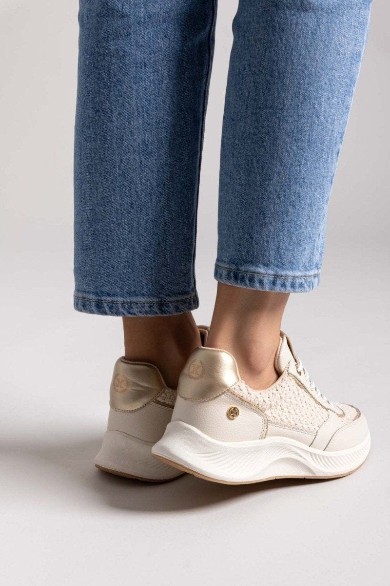 Sneakers με ψάθα Xti 143781 - Μπεζ - thefashionproject.gr - Xti Footwear