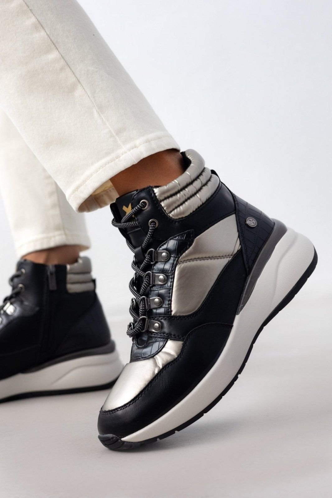 Sneakers μποτάκια Xti 142922 - Μαύρο - thefashionproject.gr - Xti Footwear