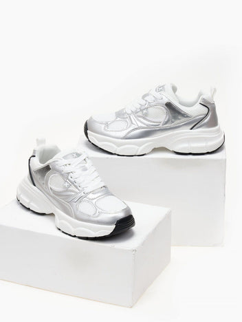 Sneakers σε συνδυασμό υλικών Xti 143260 - Ασημί - thefashionproject.gr - Xti Footwear