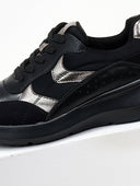 Sneakers σε συνδυασμό υλικών Xti 143363 - Μαύρο - thefashionproject.gr - Xti Footwear