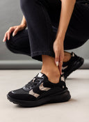 Sneakers σε συνδυασμό υλικών Xti 143363 - Μαύρο - thefashionproject.gr - Xti Footwear