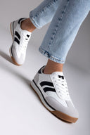 Sneakers σε συνδυασμούς χρωμάτων ERYNN - Λευκό/Μαύρο - thefashionproject.gr - ERYNN