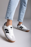 Sneakers σε συνδυασμούς χρωμάτων ERYNN - Λευκό/Μαύρο - thefashionproject.gr - ERYNN