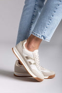 Sneakers σε συνδυασμούς χρωμάτων ERYNN - Μπεζ - thefashionproject.gr - ERYNN