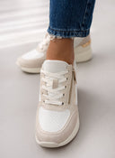 Sneakers wedges σε συνδυασμούς χρωμάτων