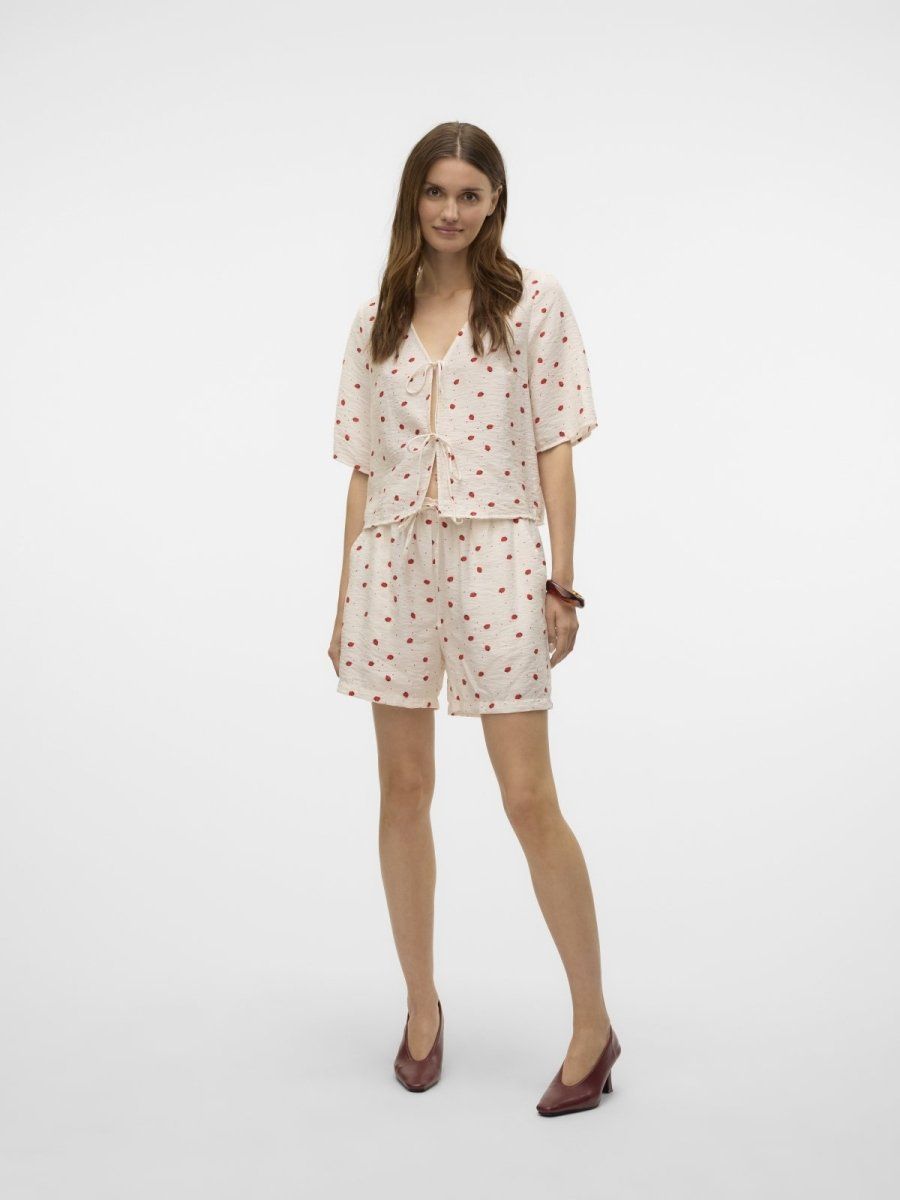 Σορτς με print φράουλες Vero Moda 10324635 - Λευκό - thefashionproject.gr - VERO MODA