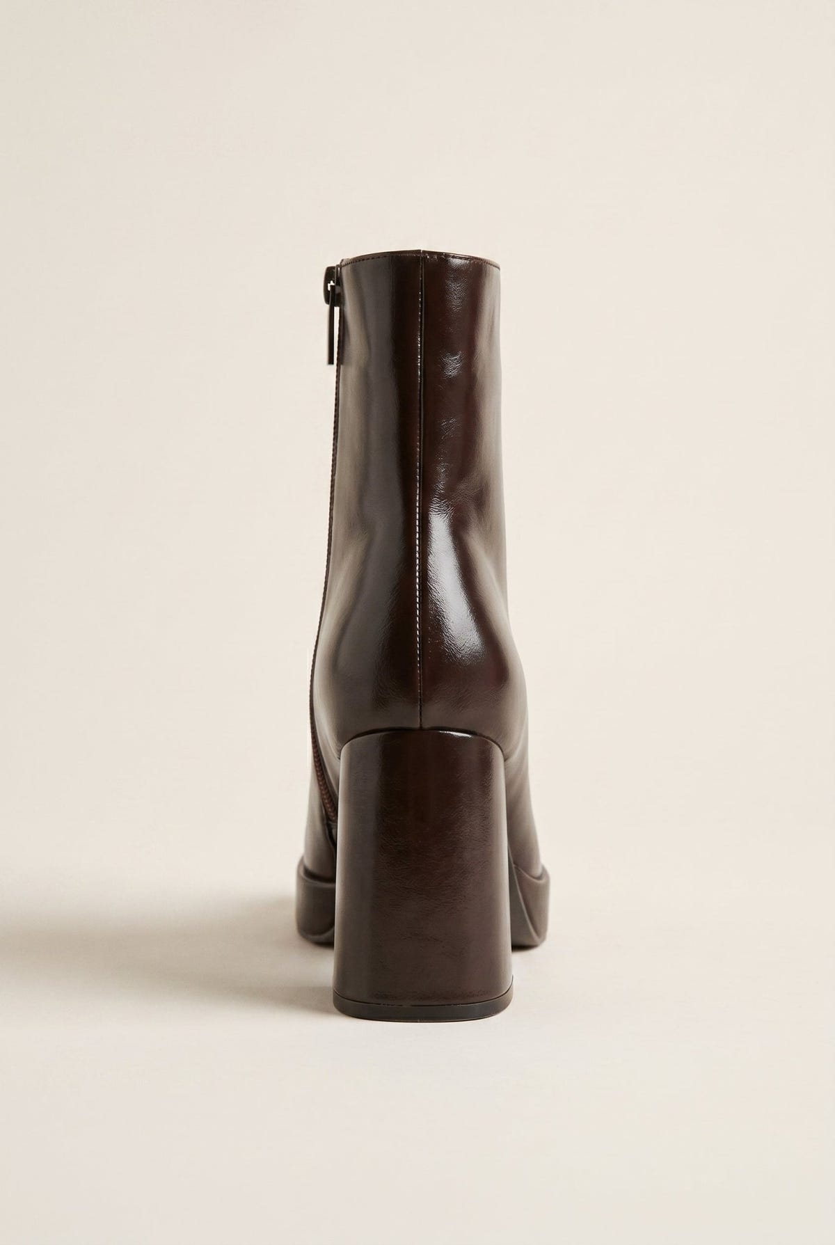 ERYNN - Square - Toe Ankle Boots with Platform - Dark Brown Matte