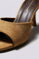Ideal shoes - Stiletto Mules - Camel Suede