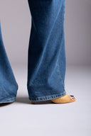 Ideal shoes - Stiletto Mules - Camel Suede