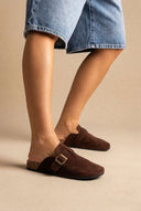 ERYNN - Suede Clogs - Brown Suede