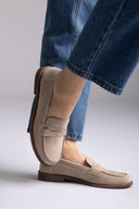 Ideal shoes - Suede Loafers - Beige Suede