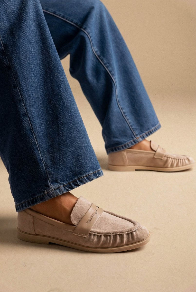Ideal shoes - Suede Loafers - Taupe Suede