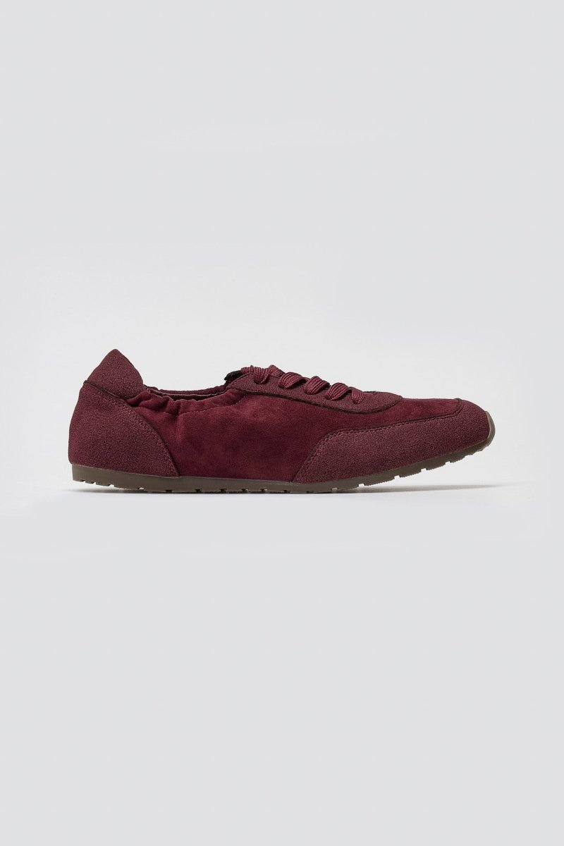 Suede Low - Top Sneakers - Burgundy Suede - thefashionproject.gr - Ideal shoes