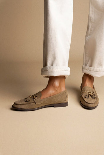 MARQUIIZ - Tassel Loafers with Metal Detail - Olive Suede