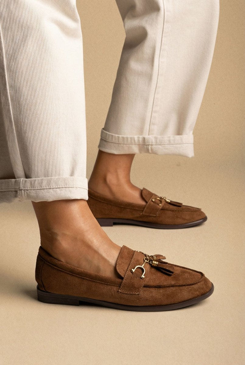 MARQUIIZ - Tassel Loafers with Metal Detail - Tan Suede