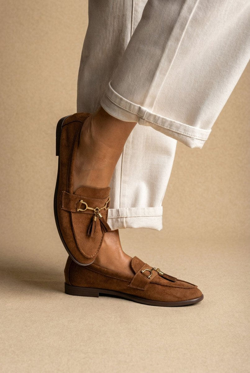 MARQUIIZ - Tassel Loafers with Metal Detail - Tan Suede