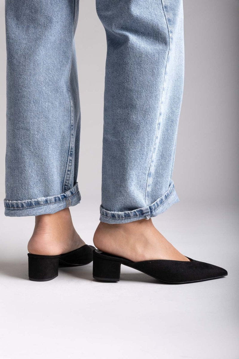 TFP Pointed Suede Mules with Block Heel - Black Suede - thefashionproject.gr - TFP