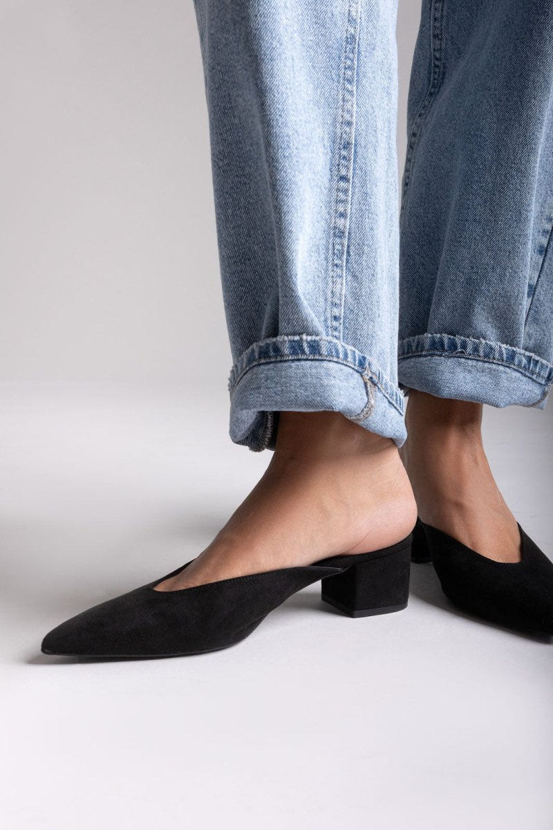TFP Pointed Suede Mules with Block Heel - Black Suede - thefashionproject.gr - TFP