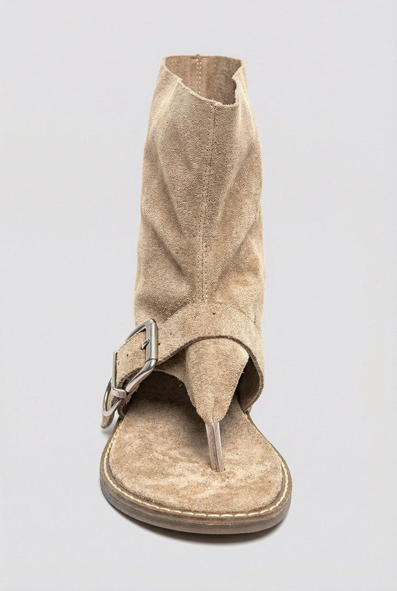 Ideal shoes - Thong Ankle Boots - Taupe Suede