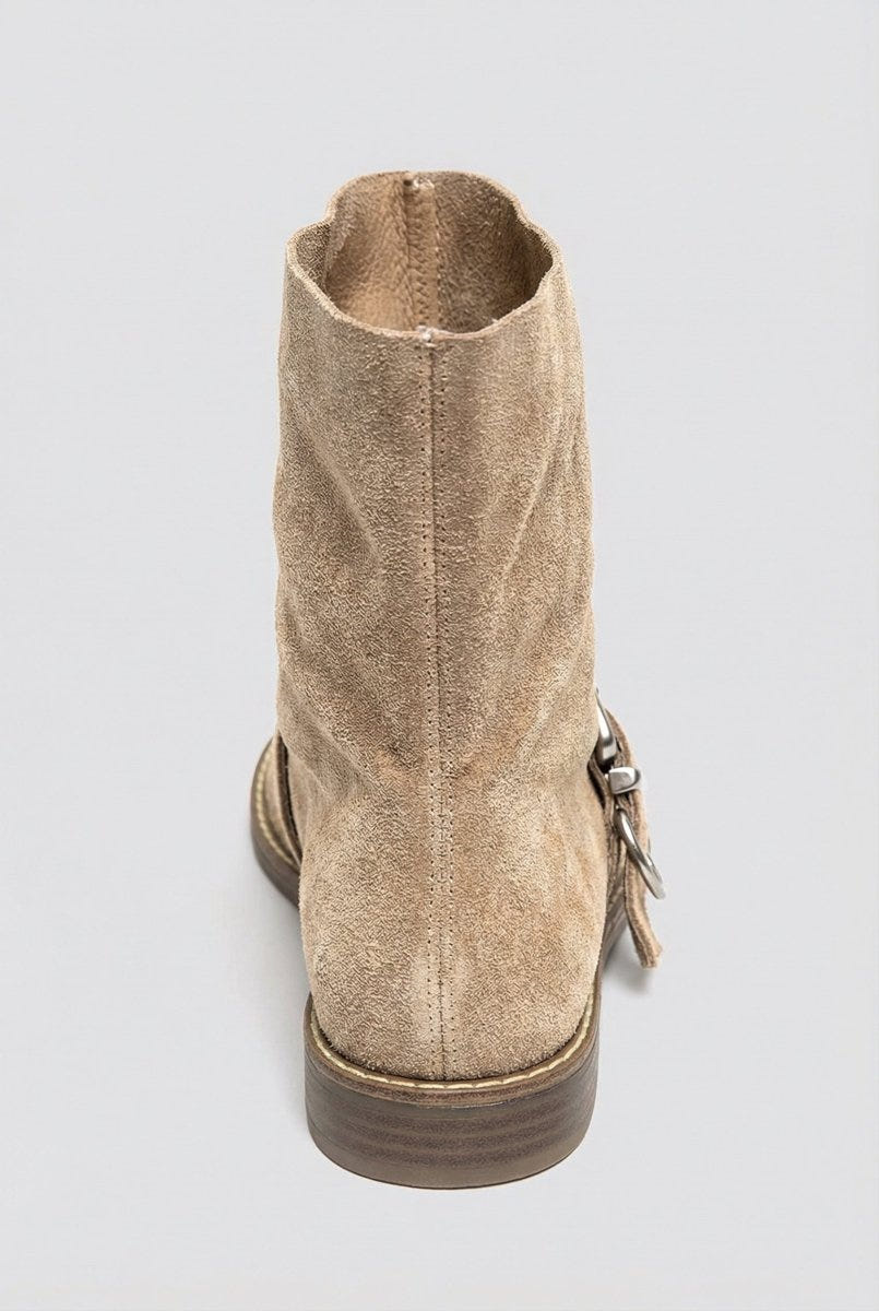 Ideal shoes - Thong Ankle Boots - Taupe Suede