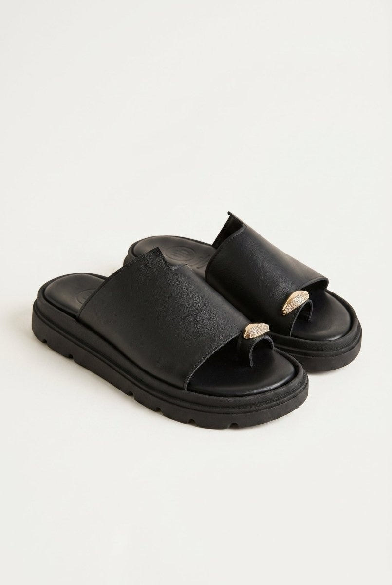 TFP - Toe Ring Flatform Sandals - Black Matte