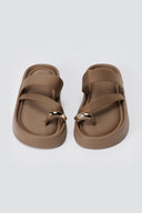 ERYNN - Toe Ring Flatform Sandals - Mocha Satin
