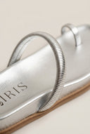 IRIS - Toe Ring Flatform Sandals - Silver Metallic