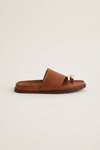 IRIS - Toe Ring Flatform Sandals - Tan Matte