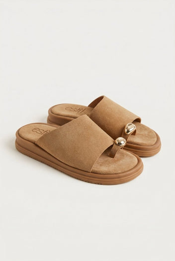 Estil - Toe Ring Platform Sandals - Beige Suede