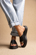 Estil - Toe Ring Platform Sandals - Black Matte