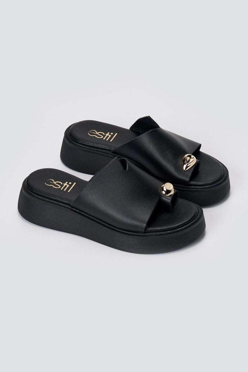 Estil - Toe Ring Platform Sandals - Black Matte