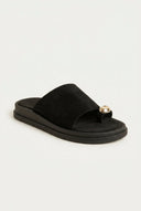 Estil - Toe Ring Platform Sandals - Black Suede