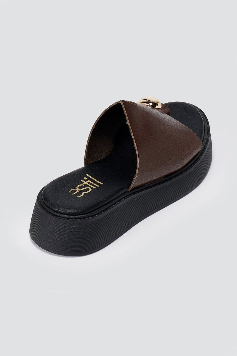 Estil - Toe Ring Platform Sandals - Brown Matte