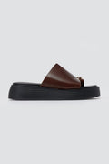 Estil - Toe Ring Platform Sandals - Brown Matte