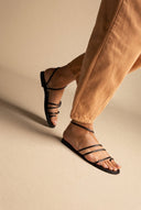 IRIS - Toe Ring Sandals Animal Print - Black Matte