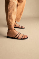 IRIS - Toe Ring Sandals Animal Print - Black Matte