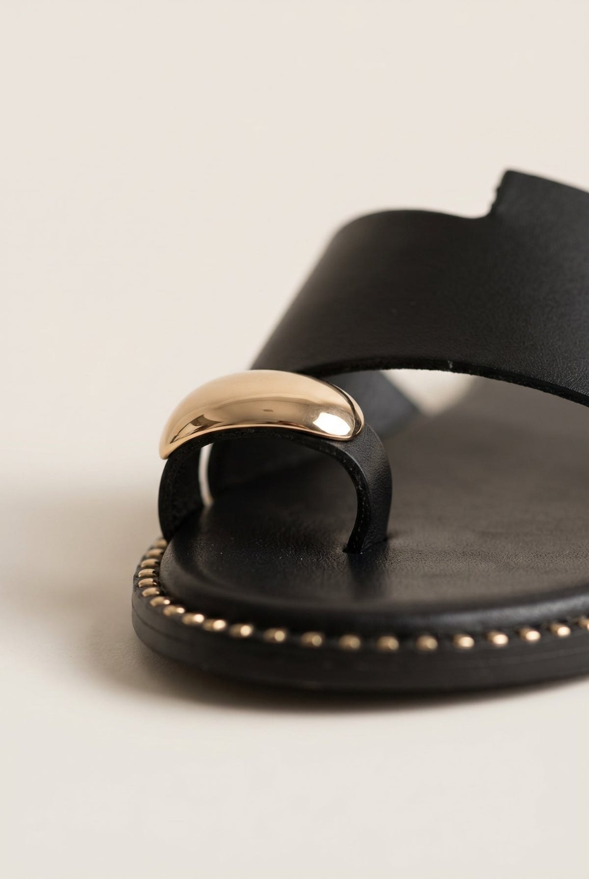 TFP - Toe Ring Sandals Asymmetric Strap - Black Matte