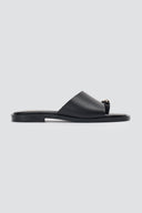 Estil - Toe Ring Sandals - Black Matte