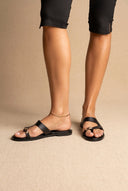 Estil - Toe Ring Sandals - Black Matte
