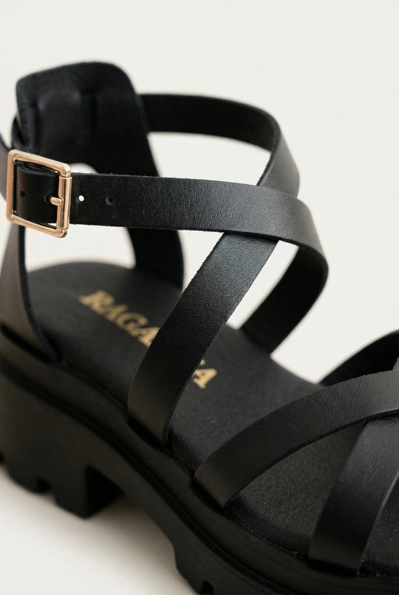 RAGAZZA - Toe Ring Sandals - Black Matte