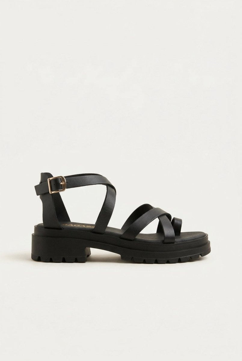 RAGAZZA - Toe Ring Sandals - Black Matte