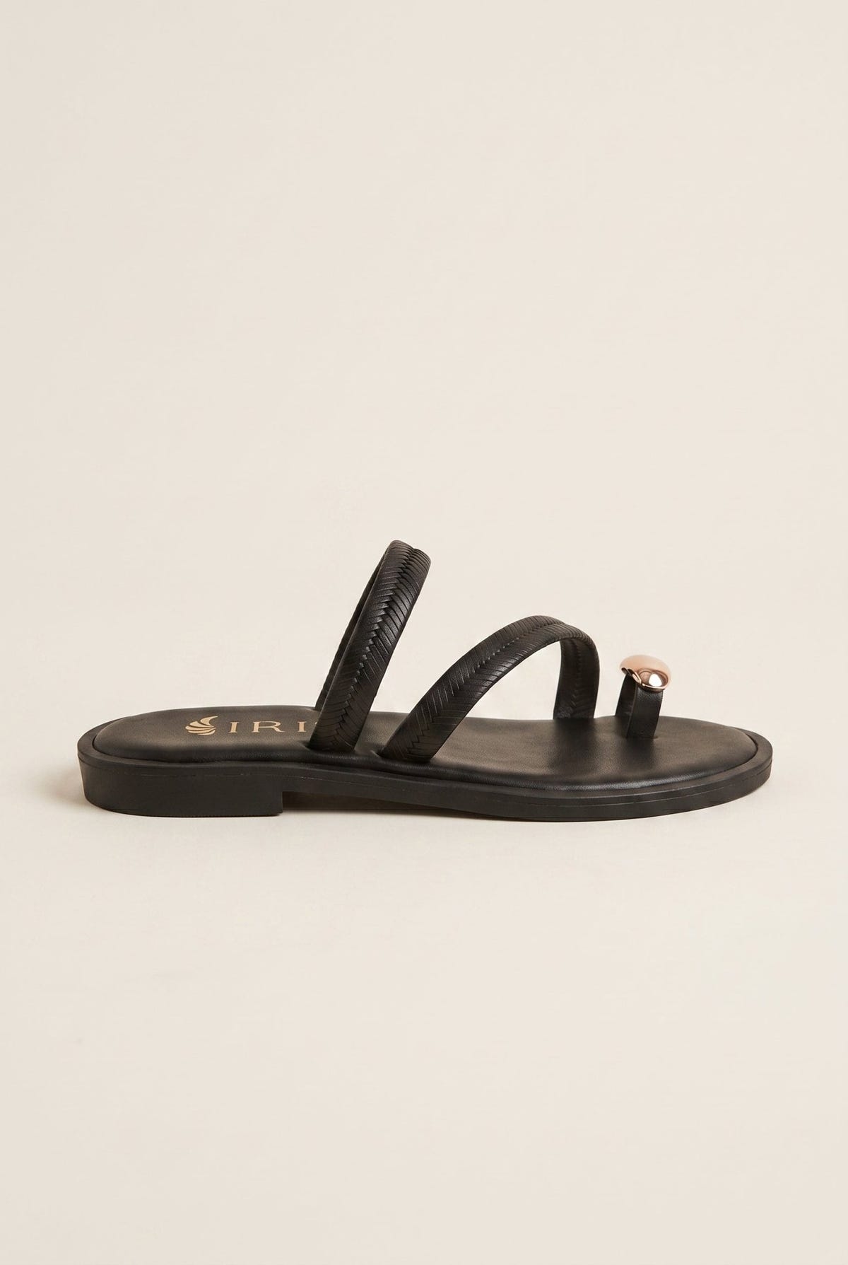 IRIS - Toe Ring Sandals Braided Straps - Black Matte