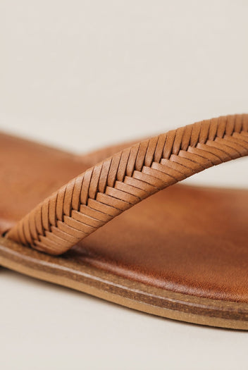 IRIS - Toe Ring Sandals Braided Straps - Tan Matte