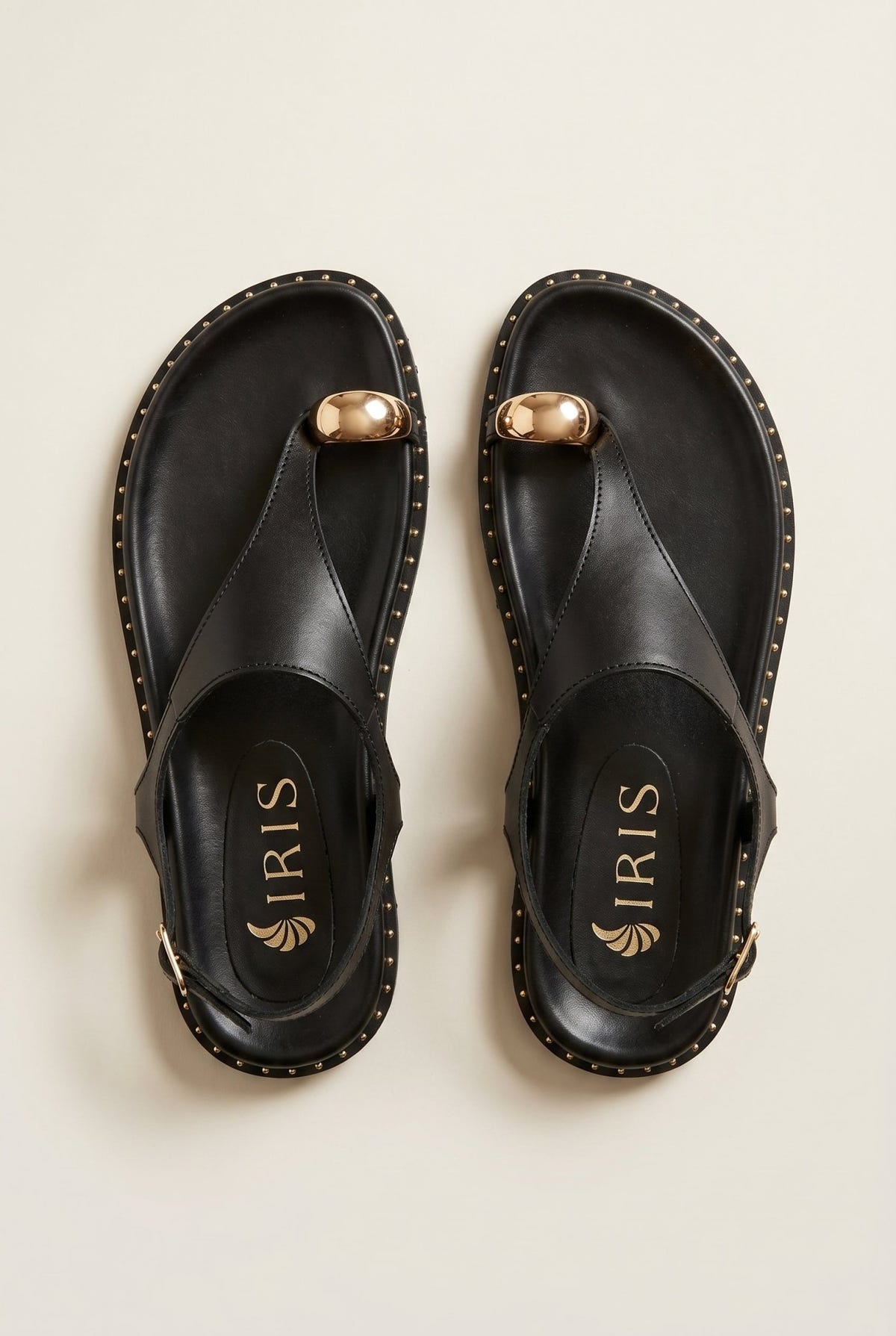 IRIS - Toe Ring Sandals Buckle Strap - Black Matte