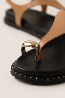 IRIS - Toe Ring Sandals Buckle Strap - Mocha